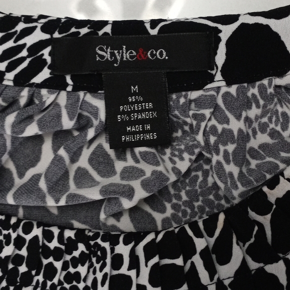 Style & Co Animal Print Blouse 🐼🐼🐼🐼🐼🐼🐼🐼 - Picture 4 of 5